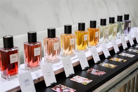 le vestiaire des parfums ysl 24